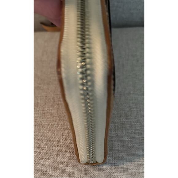 Coach Peyton Clover Signature Accordion zip around wallet canvas & leather - Picture 9 of 11